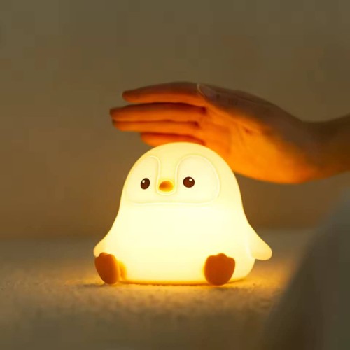 Veilleuse bébé pingouin